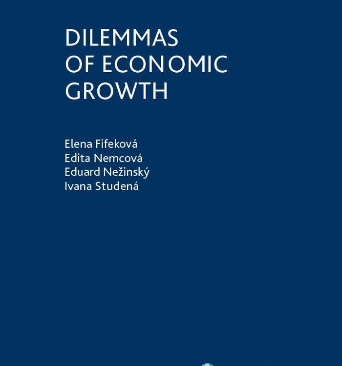 Dillemas of economic growth